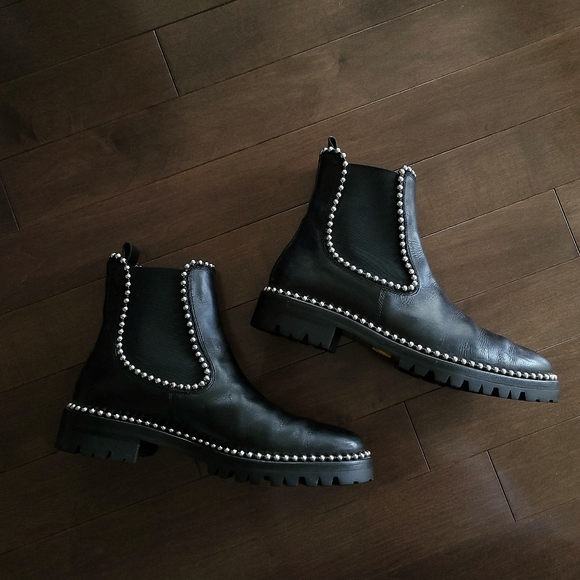 Alexander Wang Spencer Ball Studd Leather Chelsea Boots - Picture 10 of 14